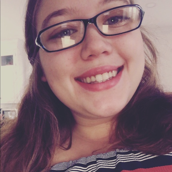 Meet your Posher, Chelsea - Picture 1 of 1